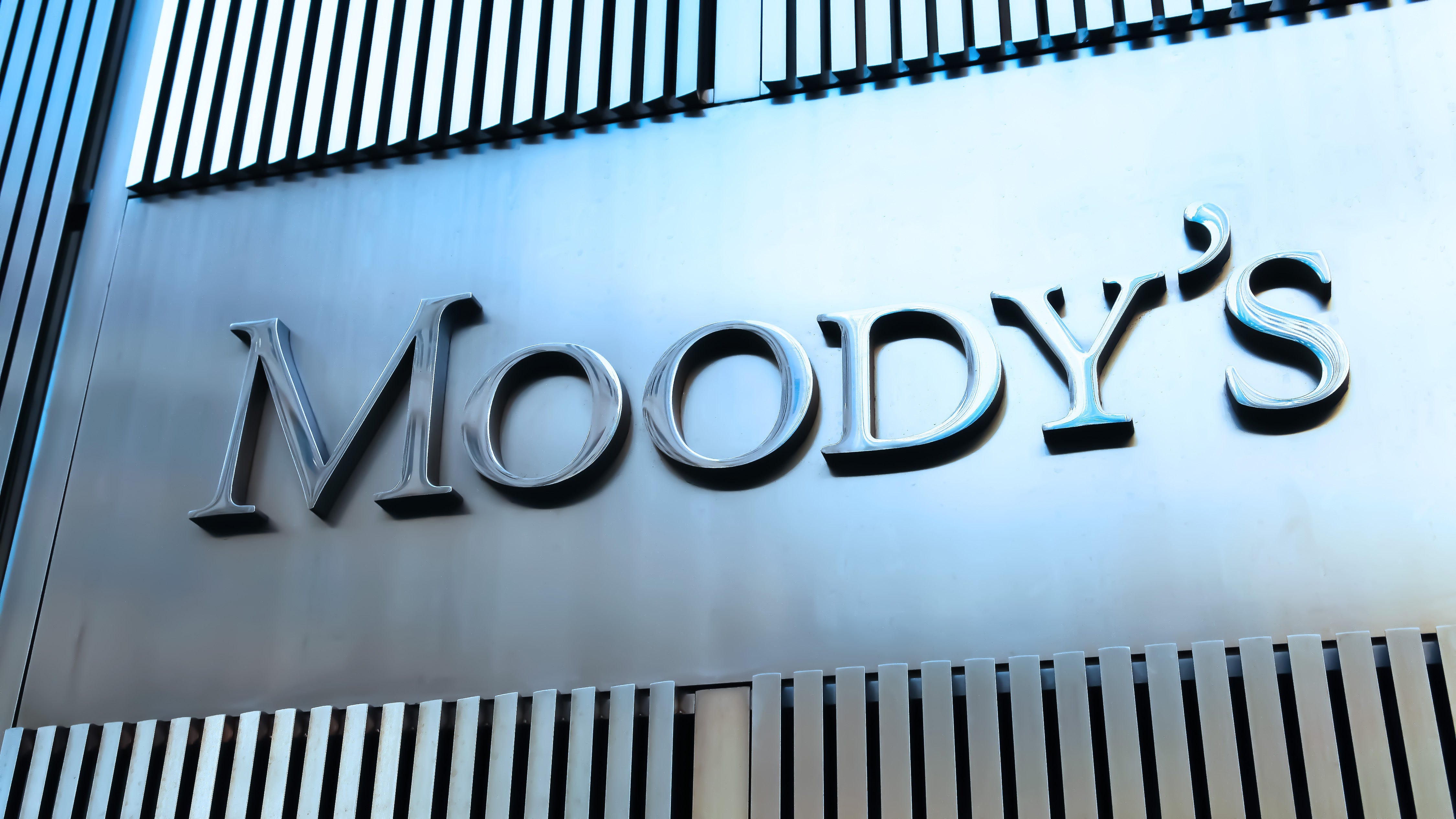 Danger Signs: Troubled Banks