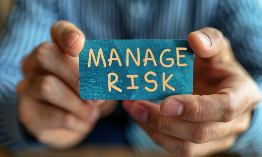 Gold Reduces Risk