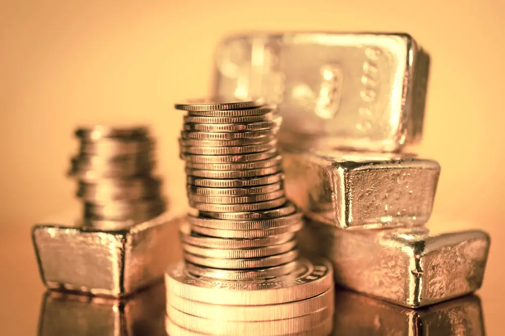 Biggest Bank says Buy Gold